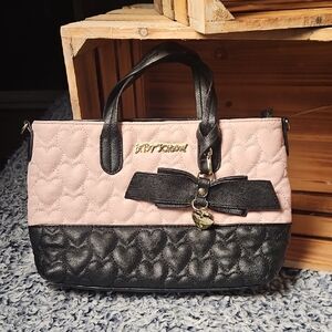 NEW WITH TAGS - FLAW** Betty Johnson Tote